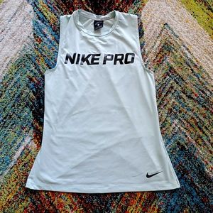 Nike Pro Tank